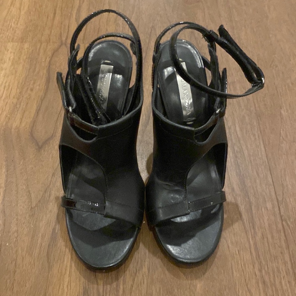 BCBG MAXAZRIA heels